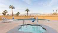 Days Inn by Wyndham Indio, фото 4