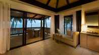 DoubleTree Resort by Hilton Hotel Fiji - Sonaisali Island, фото 4