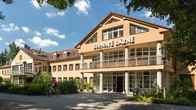 Main Hotel