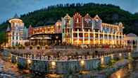 Отель Crowne Plaza Borjomi, фото 2