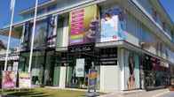 Hotel ZENA beauty & shopping center