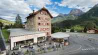 Bellaval Hotel & Restaurant
