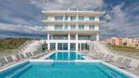 Hotel In Excelsis