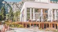 Therme 51° Hotel Leukerbad, Physio & Spa