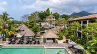 Aana Resort & Spa