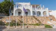 Far Out Hotel & Spa