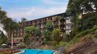 Earl's Regency, фото 3