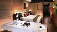 Regal Riverside Hotel, фото 2