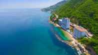 Costa Sur Resort & Spa