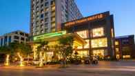 Muong Thanh Luxury Nhat Le Hotel