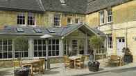 Noel Arms Hotel