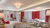 Fitzgeralds Woodlands House