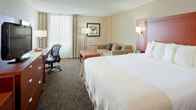 Holiday Inn Oakville Centre, an IHG Hotel, фото 4