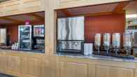Best Western Plus Kelowna Hotel & Suites, фото 19