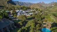 Cathedral Peak Hotel
