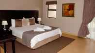 Three Oaks And An Aloe Boutique Hotel, фото 3
