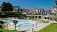 Mercure Omaha Beach Hotel