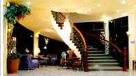 Crown Royale Hotel, фото 2
