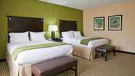 Holiday Inn Express Hotel and Suites of Opelika/Auburn, an IHG Hotel, фото 2