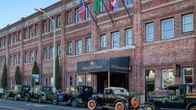 MarQueen Hotel