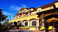 La Bellasera Hotel And Suites