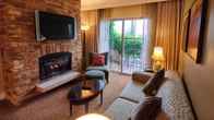 La Bellasera Hotel And Suites, фото 4