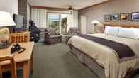 Cavalier Oceanfront Resort, фото 4