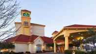 La Quinta Inn & Suites by Wyndham Oklahoma City - NW Expwy