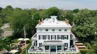 Topping Rose House