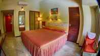 Hotel Parisutham, фото 2