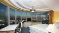 Hilton Beirut Habtoor Grand, фото 4