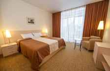 Стандарт (1 двуспальная кровать или 2 односпальные)