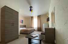 Трехместный номер Полулюкс