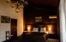 Люкс студия с видом на горы (Югославский Корпус)