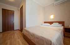 Антей. Стандартный двухместный номер с 1 двуспальной или 2 односпальными кроватями трансформерами