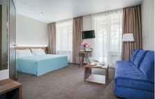 Фэмили Делюкс двухместный с балконом (корпус Лесной)