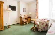 Privilege Village, с двуспальной кроватью