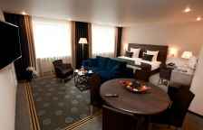 Студия (ул.Право-Булачная, д.49)