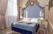 Джуниор Сюит