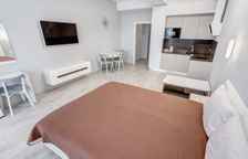 Апартаменты-студио V вид на море 1 линия АкваDeluxe