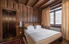 Улучшенный двухместный номер с двуспальной кроватью FDBL