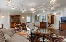 «Апартамент» Трехкомнатный двухместный № 802