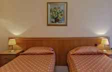 Полулюкс (TWIN) двухкомнатный двухместный (1, 2 корпус)