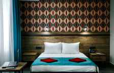 Джуниор Сюит