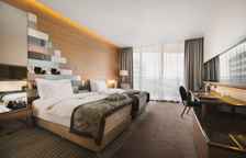 Делюкс с видом на море (две кровати)