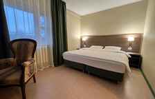 Полулюкс с двуспальной кроватью или 2 односпальными кроватями