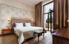 Стандарт с балконом вид на морскую сторону/парк. Главный корпус