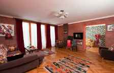 Люкс двухкомнатный с камином и балконом