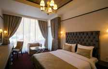 Семейный Делюкс с кроватью размера "King Size" и балконом