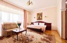 Студио с балконом